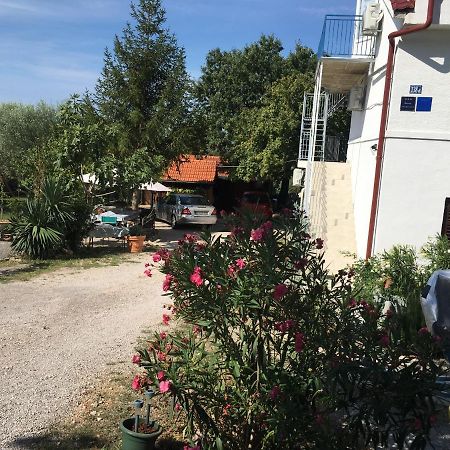 Apartmani Niessner Malinska Exterior foto