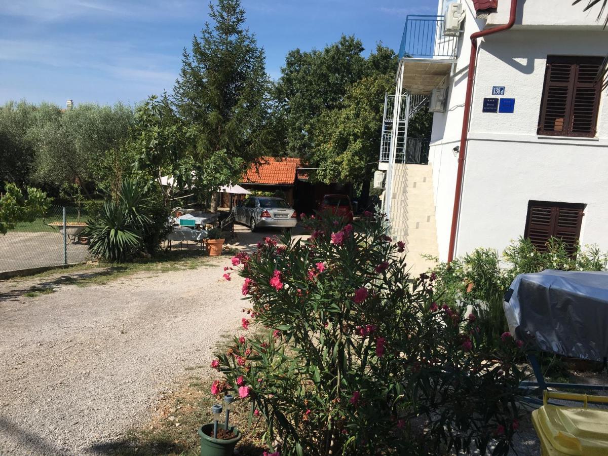 Apartmani Niessner Malinska Exterior foto