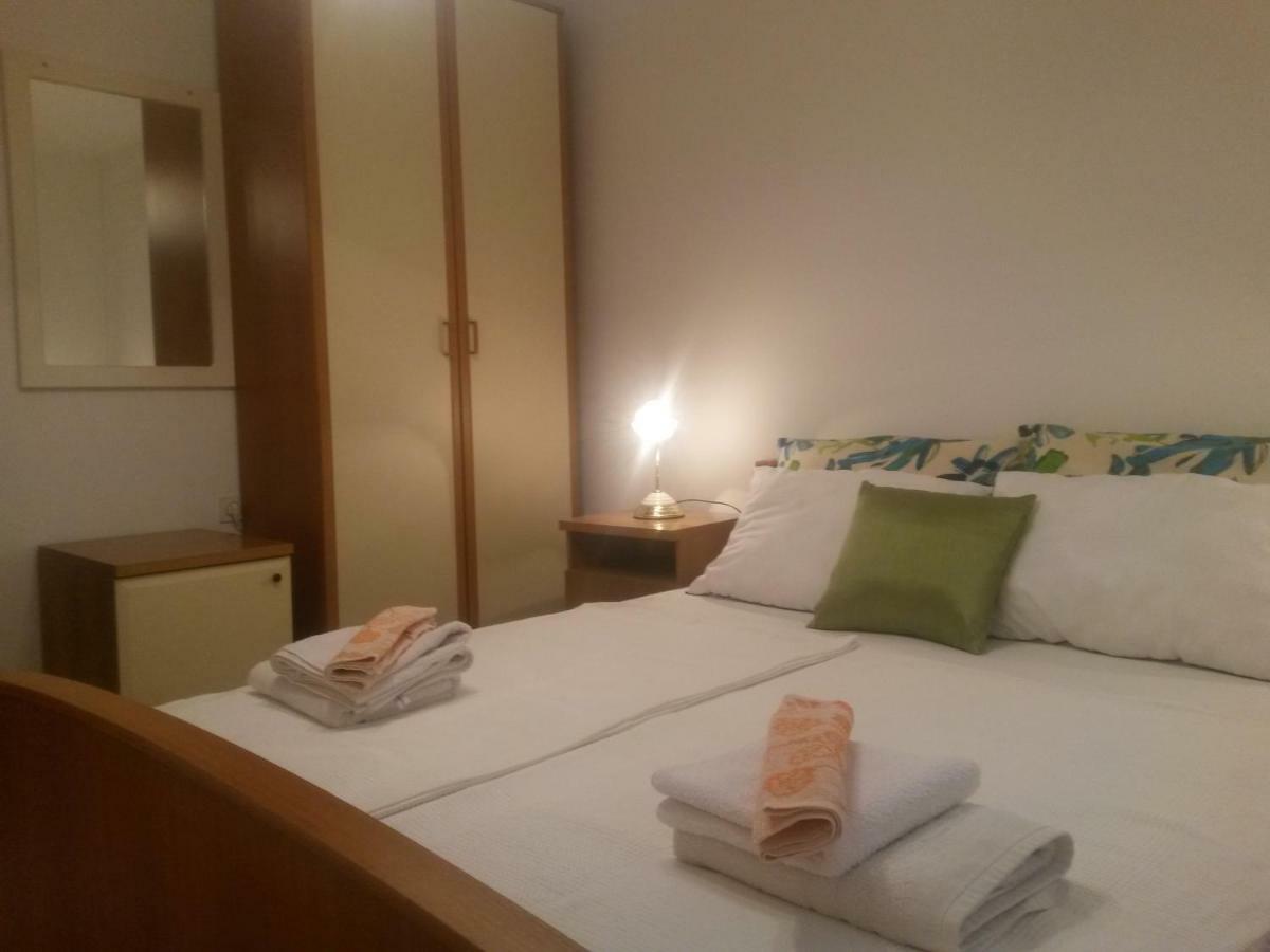 Apartmani Niessner Malinska Exterior foto