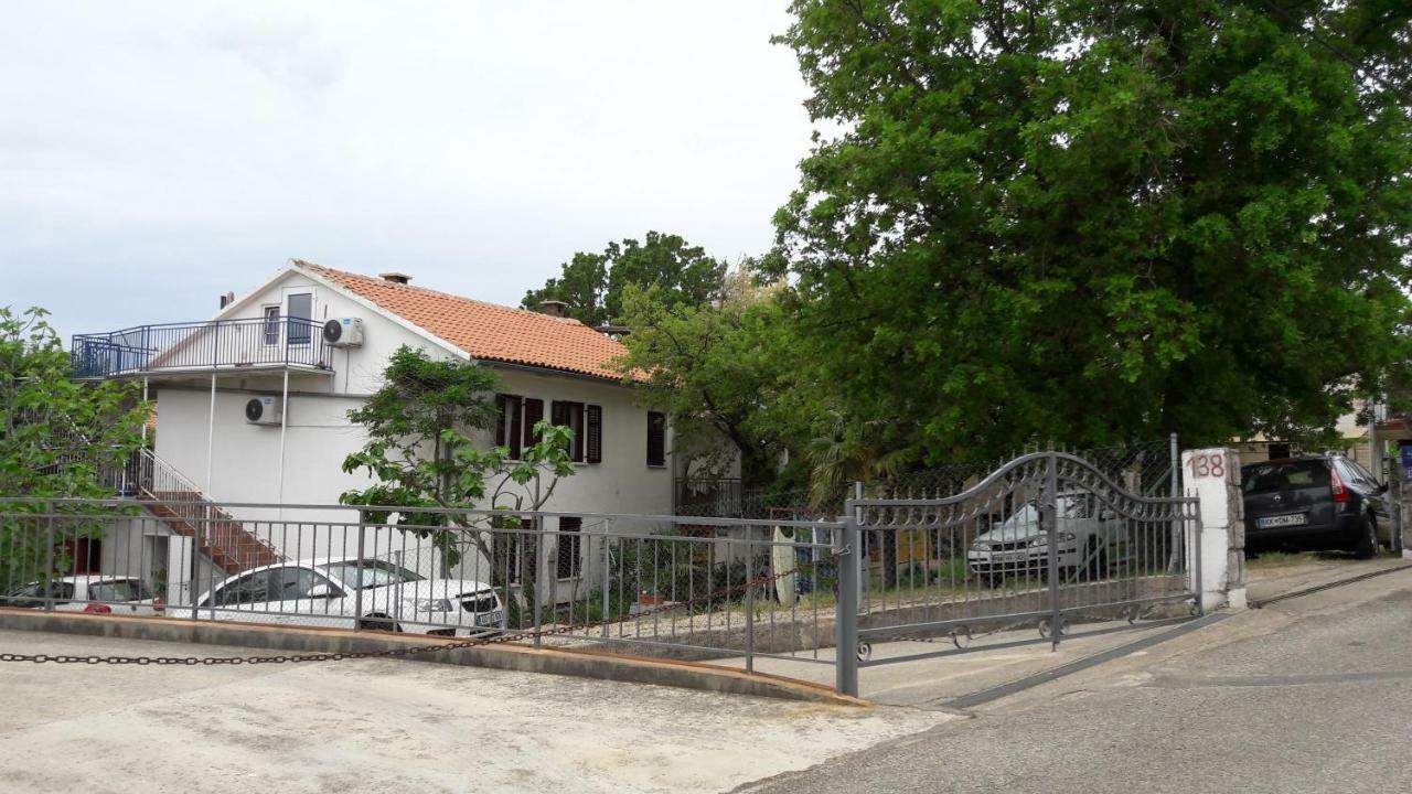 Apartmani Niessner Malinska Exterior foto