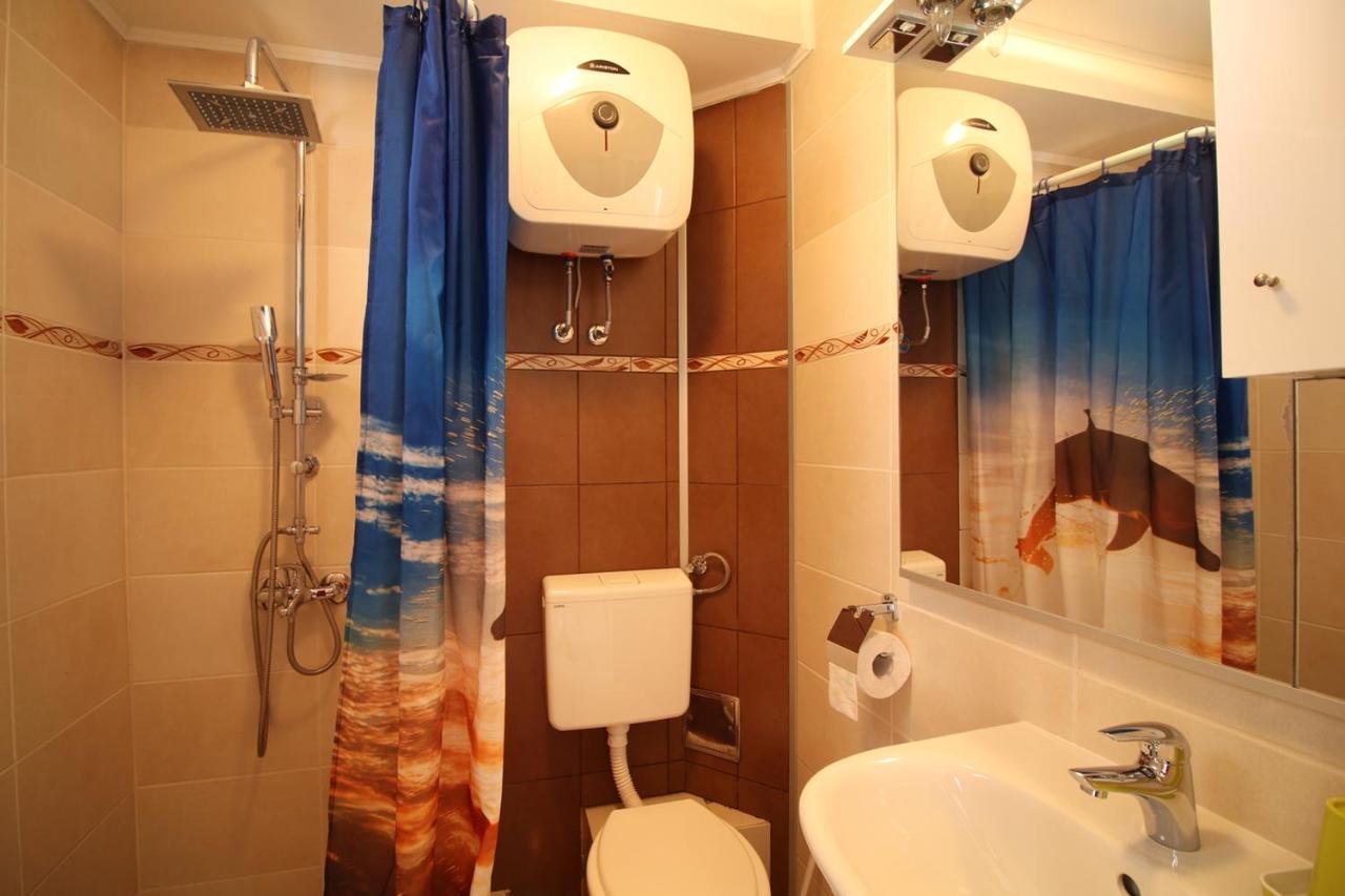 Apartmani Niessner Malinska Exterior foto